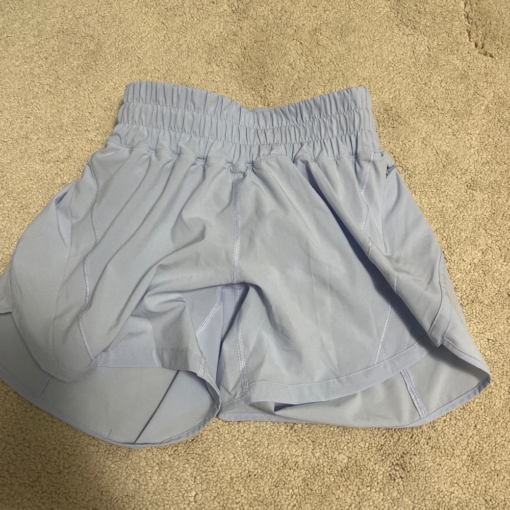 Lulu lemon hotty hot LILAC SMOKE shorts 4inch. (Size 4)